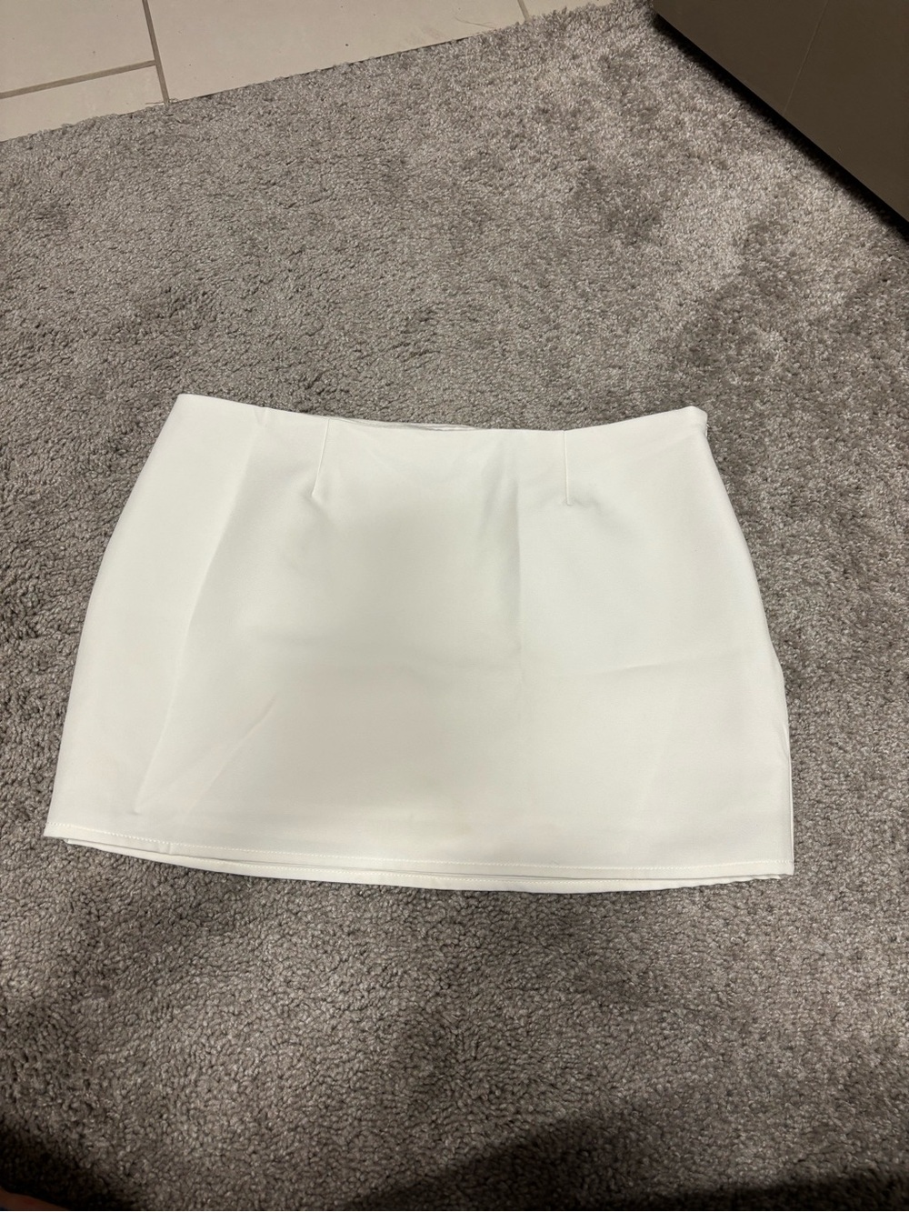 White XS Superdown mini skirt